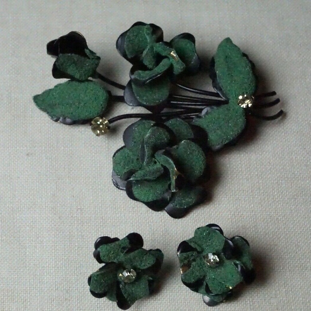 Vintage Blue Roses Brooch & Earrings-Austria 010